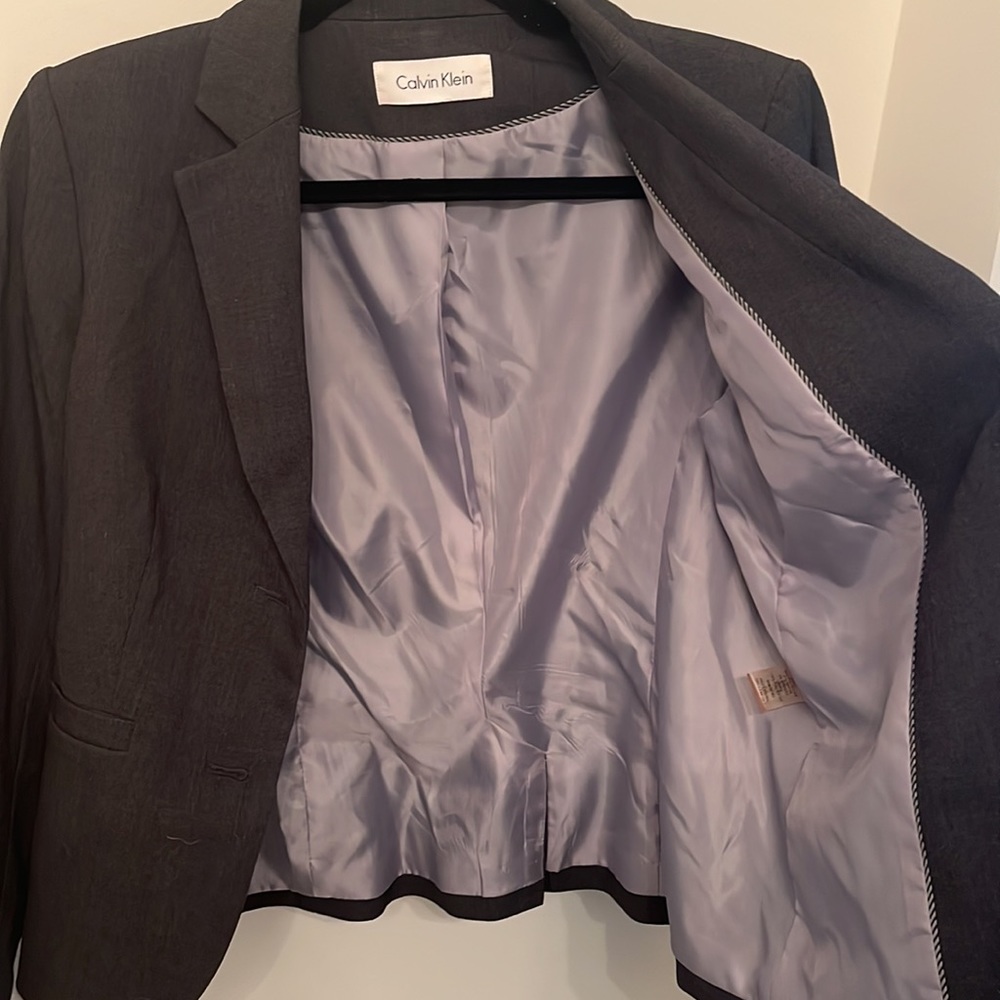Calvin Klein suit jacket - Picture 3 of 5